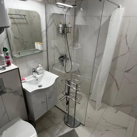 Polar Star 304 A Saint Apartment *